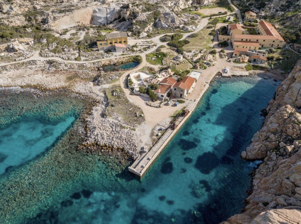 Residence Cala Francese - Case Sul Mare La Maddalena  Exterior photo