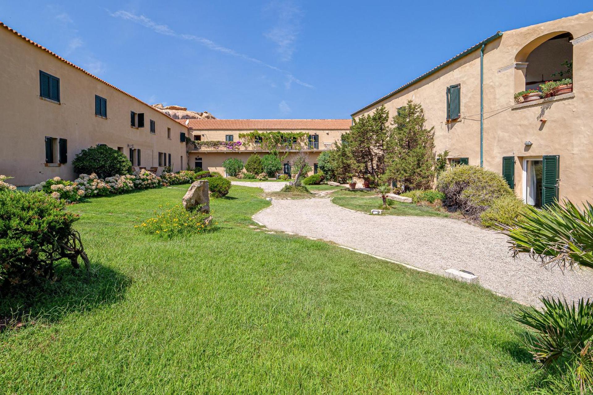 Residence Cala Francese - Case Sul Mare La Maddalena  Exterior photo